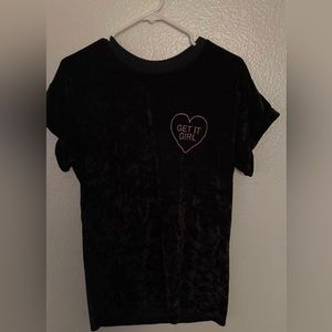 Velvet black tshirt